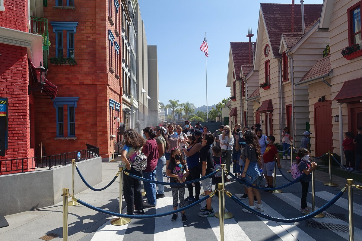 universal studios roller coaster queue with golden path leading to ride