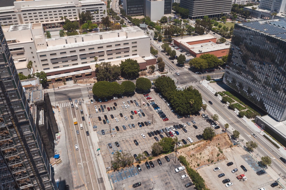 rental car downtown parking