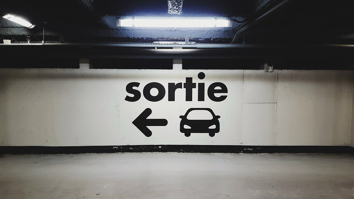 Car parking signs in LA