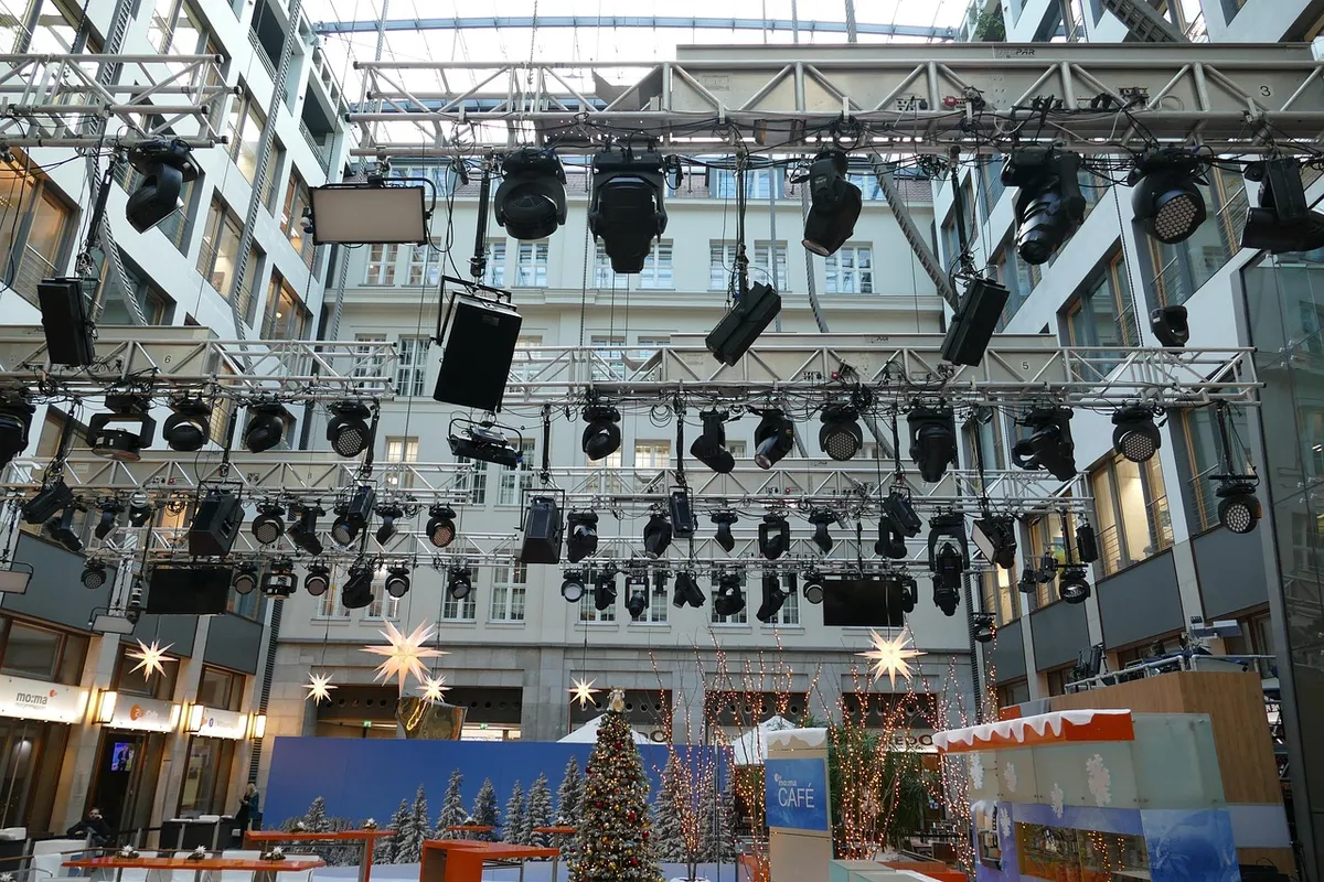 watch tv, studio, media, entertainment, tv, production, zdf, broadcast, headlights, christmas, berlin, zdf, zdf, zdf, zdf, zdf