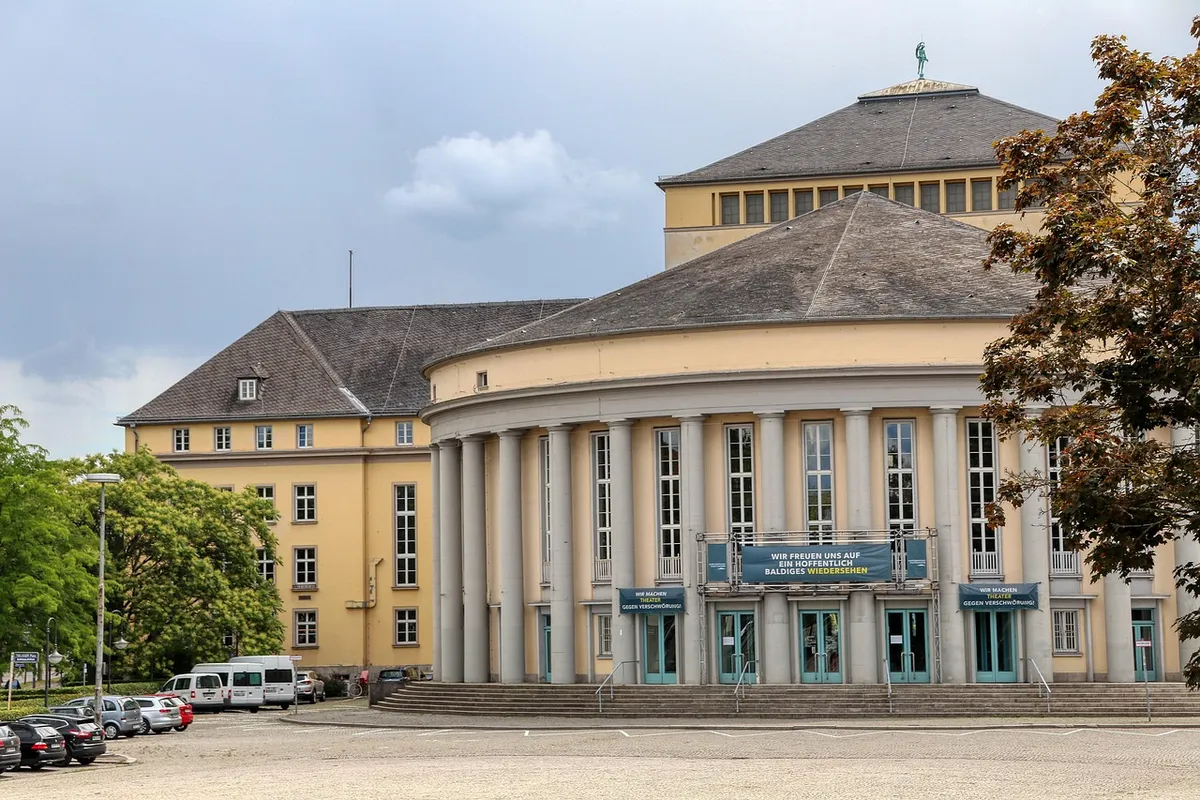 theatre, saarbrücken, culture, acting, art, saarbrücken, saarbrücken, saarbrücken, saarbrücken, saarbrücken
